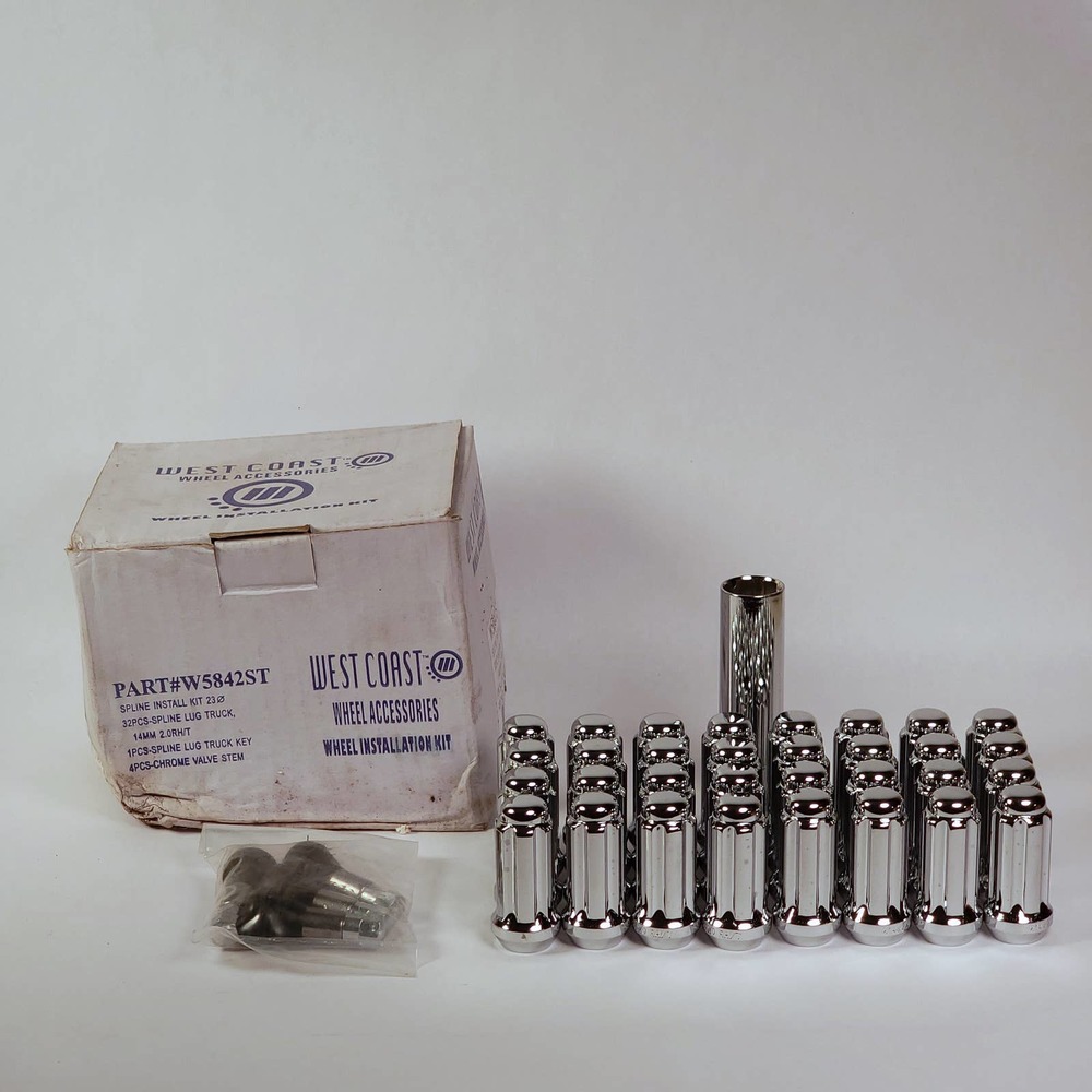 West Coast Wheel Accessories W5842ST 32 Piece 14x2.0 Spline Lug Nuts + Lock NOS